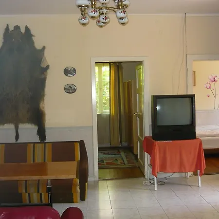 Hostel Youth Benjamin -